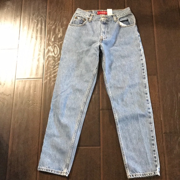 SOLD! Vintage Levi’s 550 Classic Relaxed Jeans - Picture 3 of 6